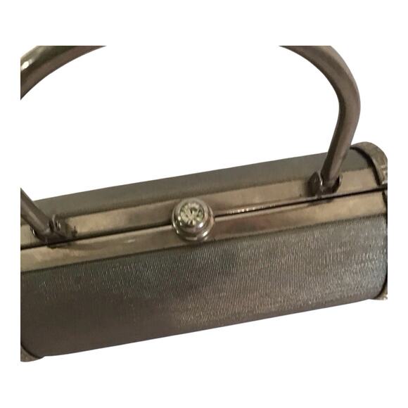Vintage Silver Metal Clutch Purse Evening Handbag Top Handle 8.5x4 - Picture 4 of 16